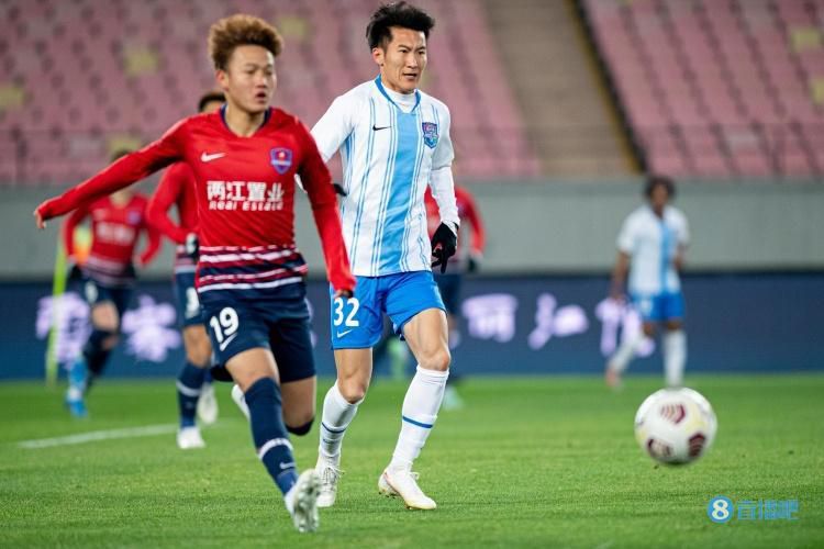 赫罗纳即使在我们施加的防守压力下也能够保护球权。